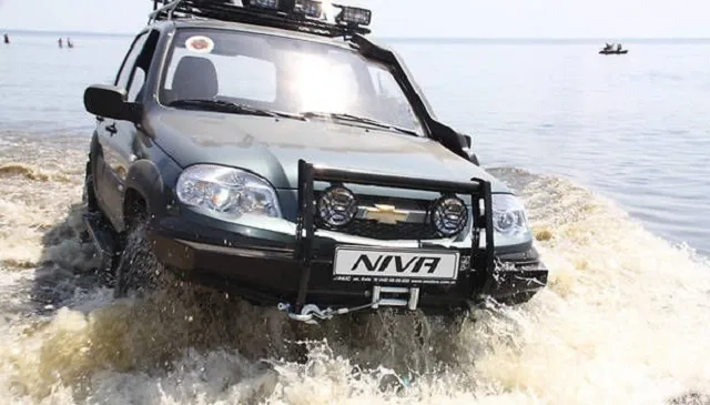 ais-niva-chevy.jpg