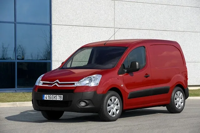 ais-citr-cent3.jpg