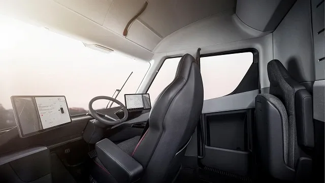 5a0eaa3eec05c40f4d0000af.jpg