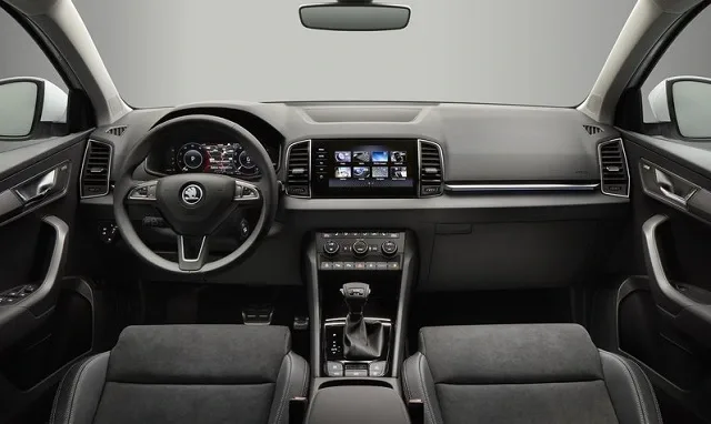 Skoda-Karoq-2018-800-64.jpg