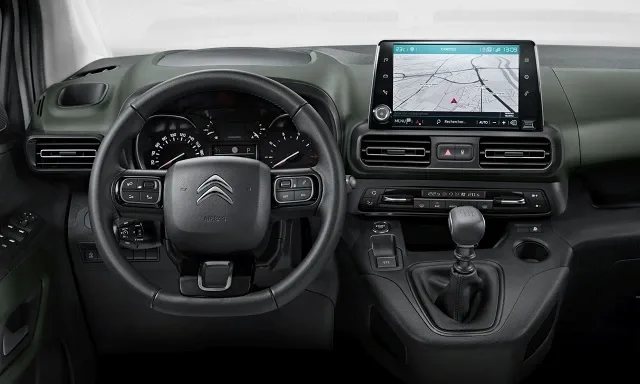citroen-berlingo-2018-int.jpg