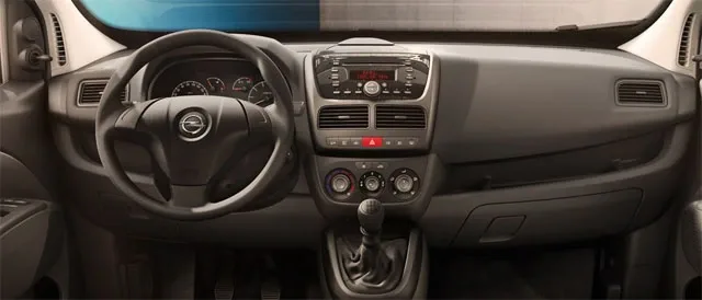ais-opel-combo3.jpg