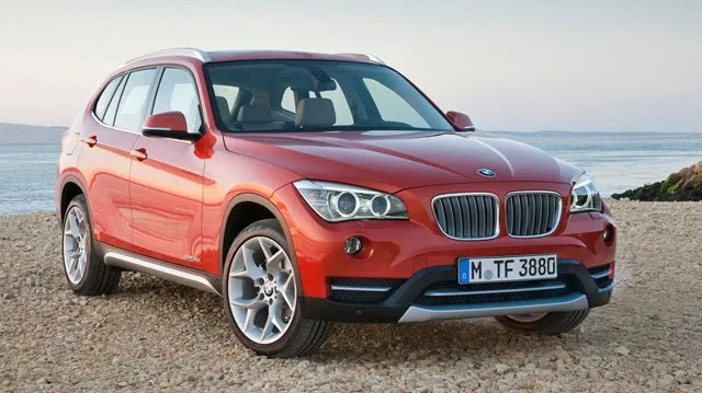 st-bmwx1.jpg