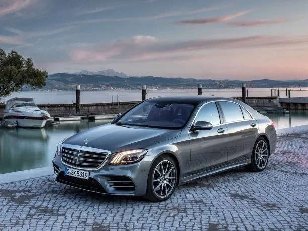 slider_mercedesbenz_s-class.jpg
