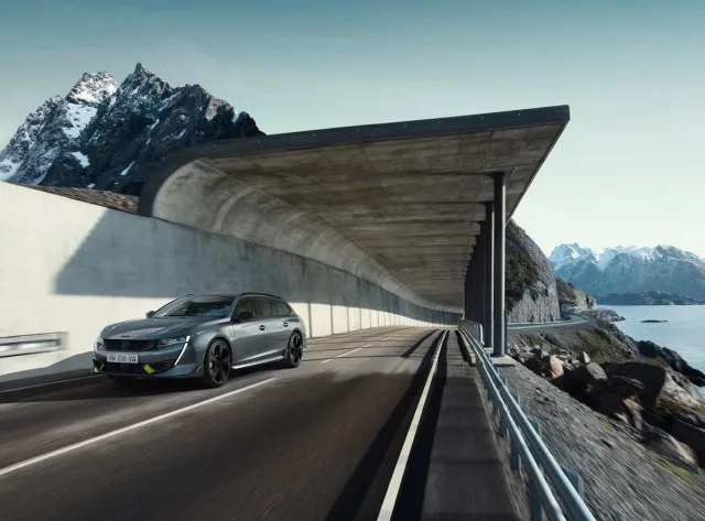 peugeot_508_2.jpg