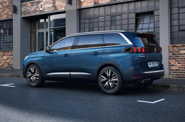 peugeot_5008_new2.jpg
