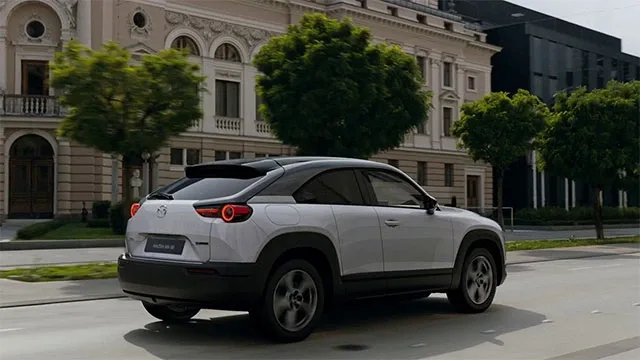 mazda-cx30-2.jpg