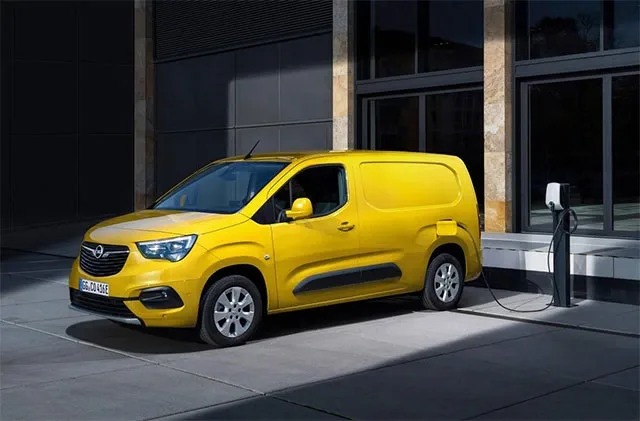 Opel-Combo-e-4.jpg
