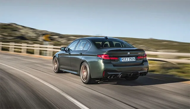 BMW-M5-CS-2021-2.jpg
