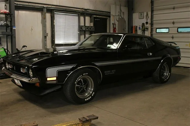 Ford-Mustang-Boss-351-2.jpg