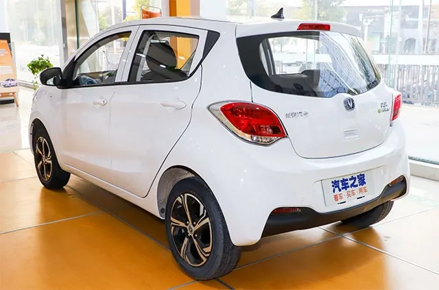 Changan-Ben-Ben-E-Star-2.jpg