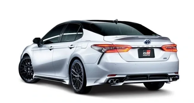 Toyota-Camry-CD-4.jpg