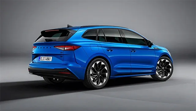 Skoda-Enyaq-iV-Sportline-2.jpg