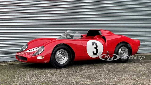 Ferrari-330-P2-Junior-2.jpg
