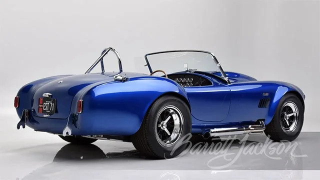 Shelby-Cobra-427-Super-Snake-2.jpg