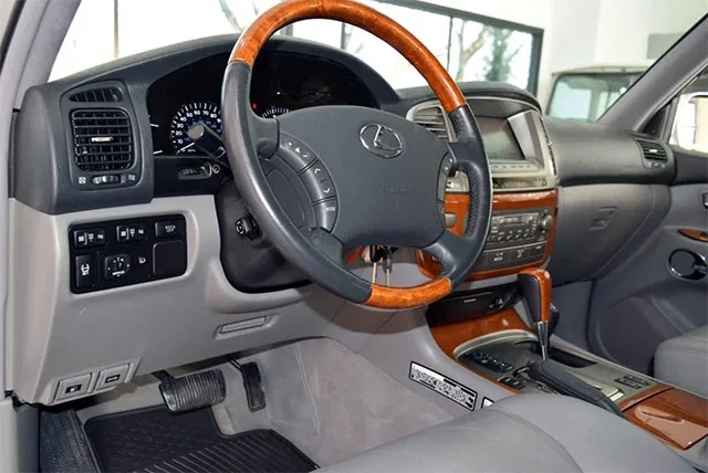 lexus-lx470-4.jpg