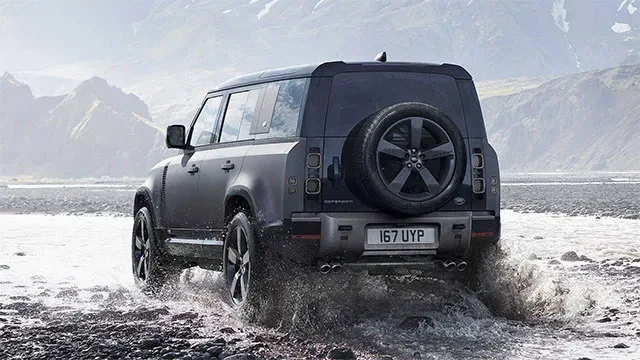 Land-Rover-Defender-Carpathian-3.jpg