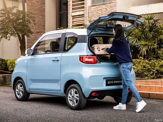 Hong-Guang-Mini-EV-2.jpg