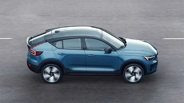 Volvo-C40-Recharge-3.jpg