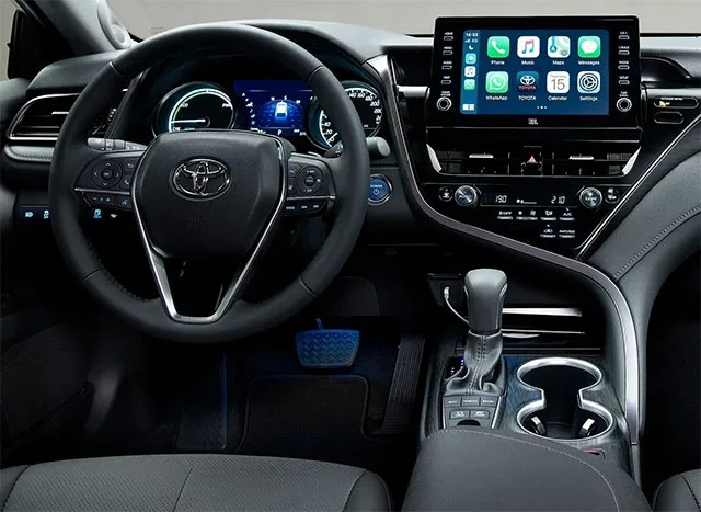 toyota-camry-20-ua3.jpg