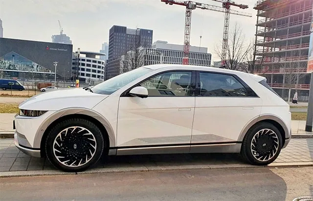 Hyundai-Ioniq-5-113.jpg
