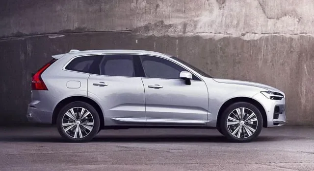 Volvo-XC60-2021-3.jpg