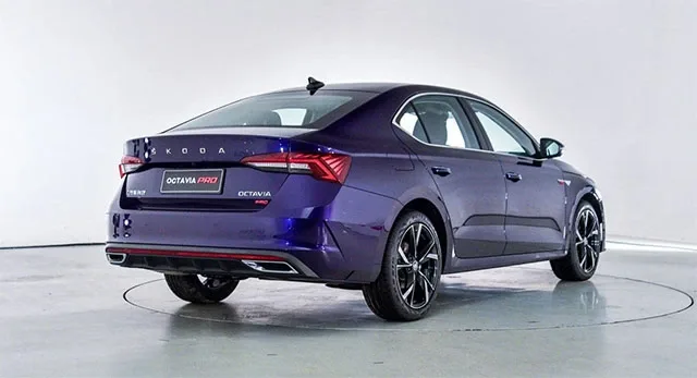 Skoda-Octavia-Pro-live2.jpg