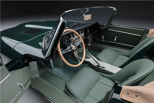 Jaguar-E-Type-3.jpg