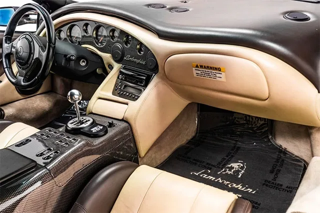 Lamborghini-Diablo-SE-4.jpg