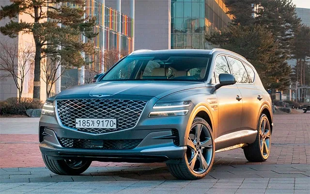 Genesis-GV80-IIHS-2.jpg