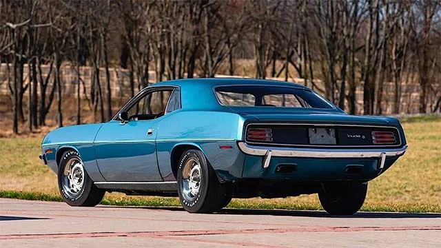 Plymouth-Hemi-Cuda-1970-2.jpg