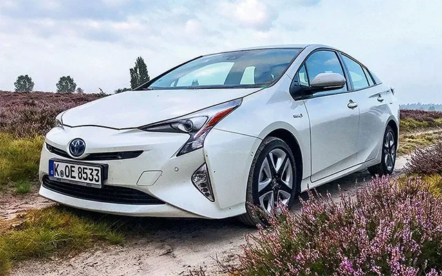 toyota1.jpg