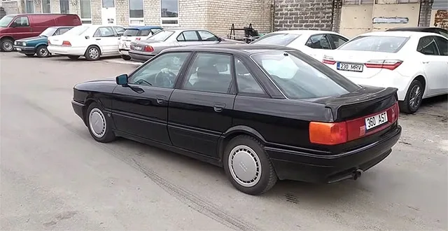 Audi-80-2.jpg