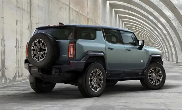GMC-Hummer-EV-SUV-2.jpg