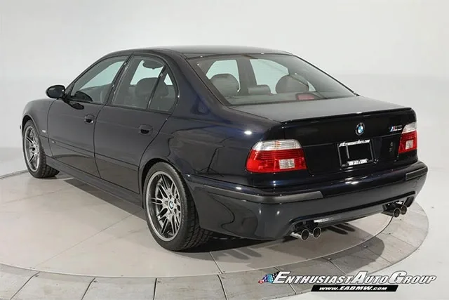 BMW-M5-E39-2003-2.jpg