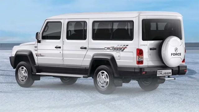 Trax-Cruiser-2.jpg