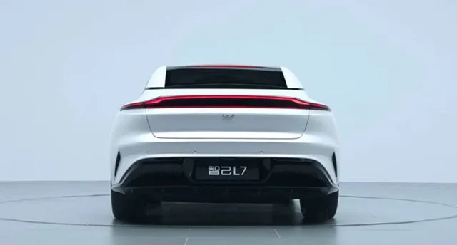 Zhiji-L7-4.jpg