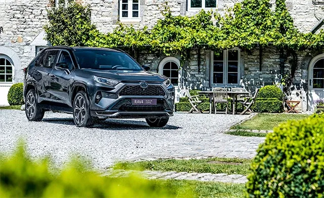 Toyota-RAV4-Plug-In-Hybrid-priceua3.jpg