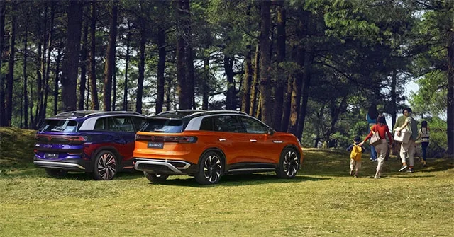 Volkswagen-ID.6-of2.jpg