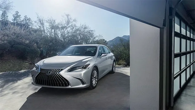 Lexus-ES-2021-3.jpg