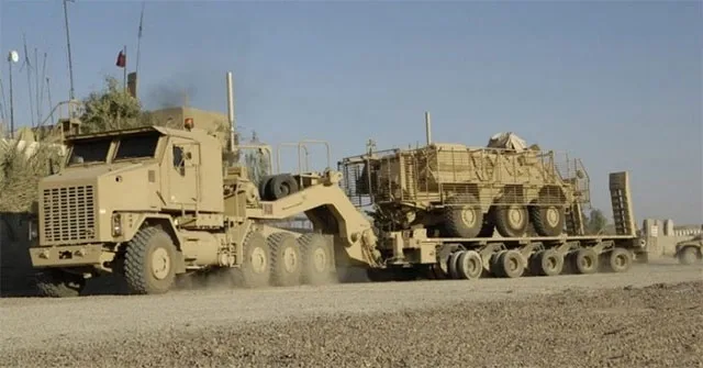 Oshkosh-M1070-4.jpg