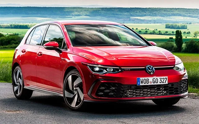 Volkswagen-Golf-8-ua3.jpg