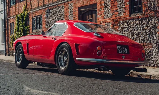 Ferrari-250-GT-SWB-Berlinetta-2.jpg