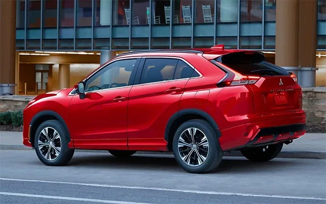 Mitsubishi-Eclipse-Cross-2021-ua2.jpg