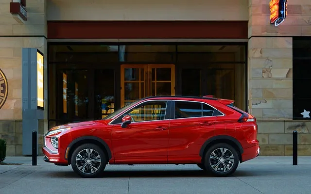 Mitsubishi-Eclipse-Cross-2021-ua3.jpg