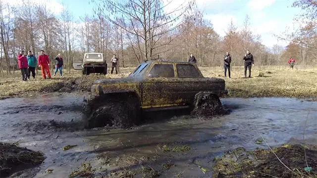ZAZ-968M-4x4-2.jpg