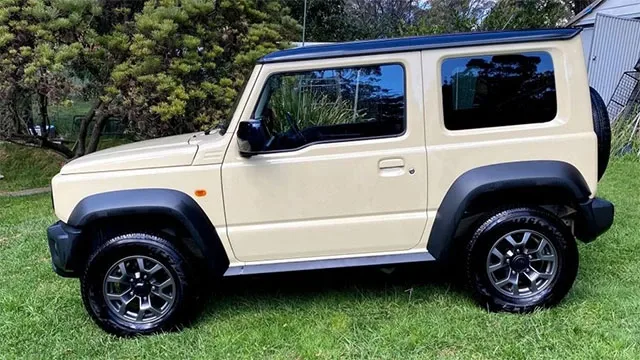 Suzuki-Jimny-au2.jpg