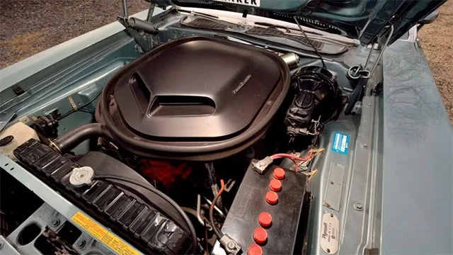 Plymouth-Hemi-Cuda-1971-5.jpg