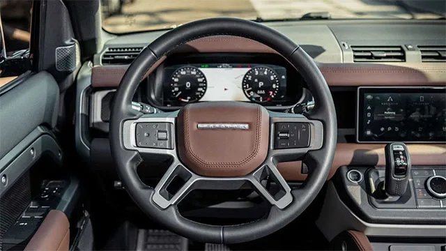 Land-Rover-Defender-HC-3.jpg