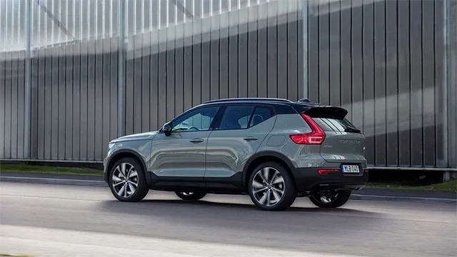 Volvo-XC40-Recharge-ua2.jpg